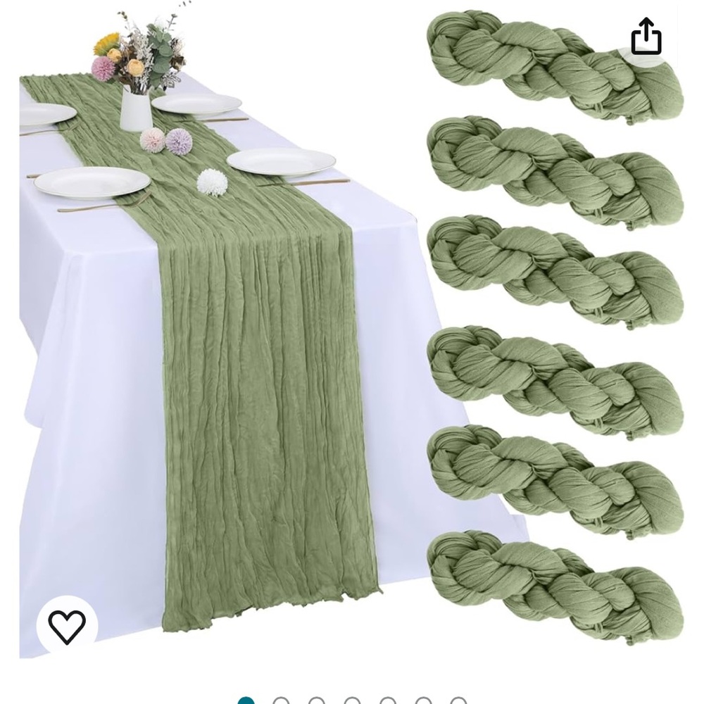 Pack of 10 green muslin table runners
